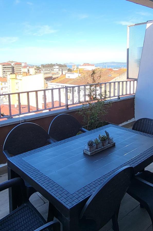 Atico Con Terraza Apartment Vigo Exterior photo